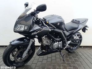 SUZUKI SV