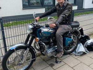 ROYAL ENFIELD BULLET 500 DE LUXE KÖNIGSBLAU CHROM