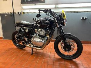 ROYAL ENFIELD 650 INTERCEPTOR CUSTOM UMBAU BREITREIFEN