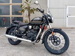 ROYAL ENFIELD METEOR SUPERNOVA BLACK