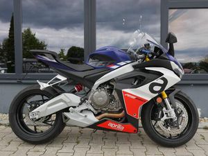 APRILIA RS 660 70KW - 1. HAND - 2024 - EXTRAS