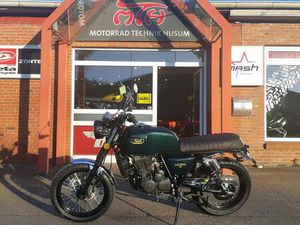 MASH " BLACK SEVEN 125 " ::: A1 / B196 ::: 15PS ::: ABS