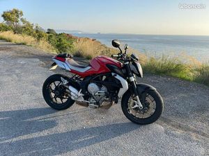 MV AGUSTA 675 BRUTALE BRIDÉE A2
