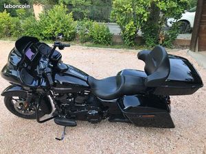 HARLEY DAVIDSON ROAD GLIDE 2020