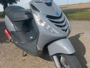 VENDS SCOOTER PIAGGIO 50 CC