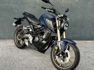 HONDA CB 125 R 2023 125 CM3 | MOTO ROADSTER | 2 523 KM | BLEU | 66000 PERPIGNAN