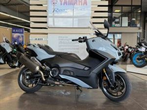 YAMAHA XP T-MAX 560 TECH MAX 2025 560 CM3 | SCOOTER | 251 KM | GRIS | 51370 THILLOIS