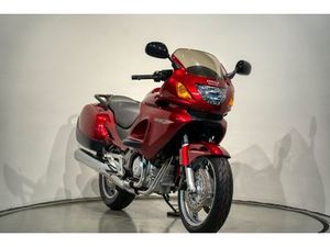 HONDA NT 650 V DEAUVILLE *NEUWERTIG*