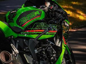 KAWASAKI ZX6R ZX-6R 2024