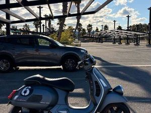 VESPA 300 SEI GIORNI