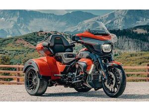 NEW HARLEY-DAVIDSON CVO STREET GLIDE 3 LIMITED FOR SALE IN WOLVERHAMPTON