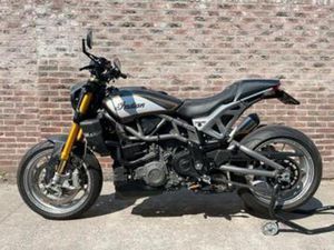 INDIAN FTR 1200 R CARBON (BJ '23) DEALER ONDERHOUD 14200 KM — MOTOREN | OVERIGE MERKEN — MARKTPLAATS