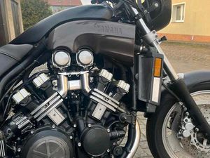 YAMAHA V-MAX 1200ER