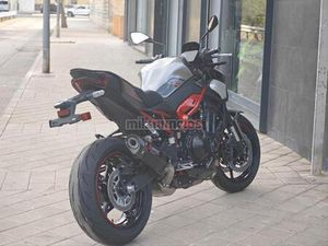 KAWASAKI - Z 900