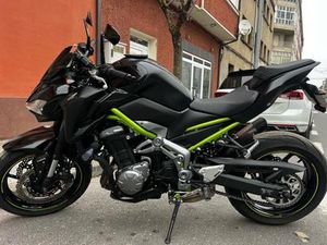KAWASAKI - Z900
