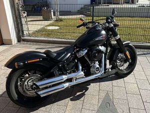 HARLEY-DAVIDSON SOFTAIL SLIM