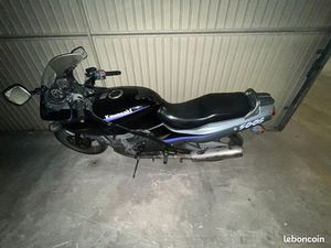 GPZ 500S ANNÉE 97