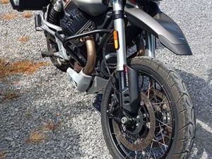 MOTO GUZZI V85TT TRAVEL