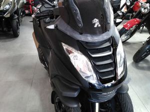 PEUGEOT METROPOLIS 400 BLACK EDITION