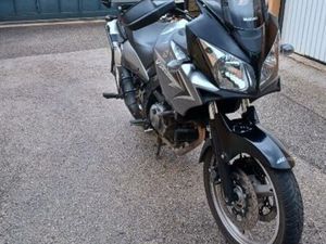 SUZUKI 650 DL V-STROM