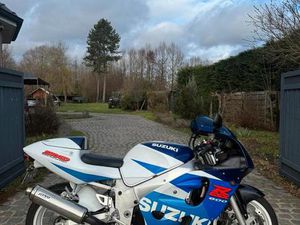 ② SUZUKI GSX-R 600 SRAD 1999 *27.000KM* @AELBRECHTMOTORS