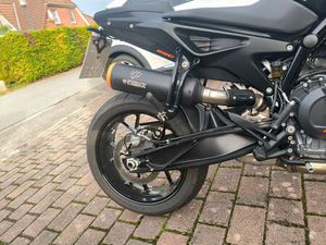 KTM 890 DUKE QUICK SHIFTER + TECH PACK