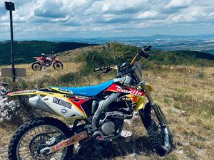 SUZUKI RMZ SUZUKI RMZ 450 →