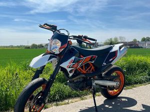 KTM 690 SMC R 2014