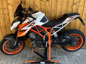 KTM SUPER DUKE 1290 R SE