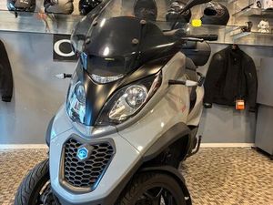 PIAGGIO MP3 350