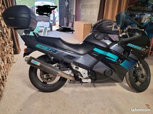 À VENDRE MOTO HONDA CBR 1000