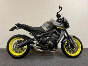 YAMAHA MT-09 | 2018 | AKRAPOVIC | BLIPPER | FULL OPTIONS — MOTOREN | YAMAHA — MARKTPLAATS