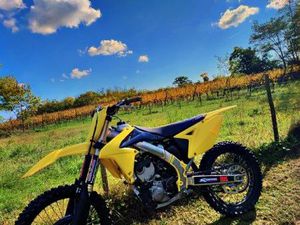 SUZUKI RMZ 250 2017