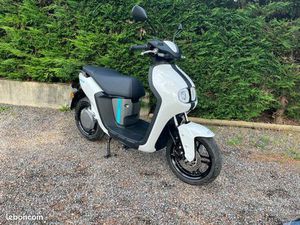 SCOOTER YAMAHA NEO’S