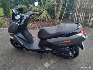 SCOOTER 125
