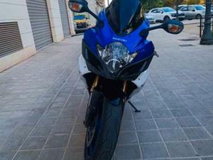 SUZUKI - GSXR-600 K6