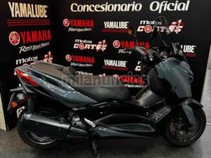 YAMAHA - XMAX 300