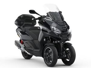 PEUGEOT - METROPOLIS