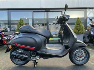 VESPA SPRINT CUSTOM 45 KM — SCOOTERS | VESPA — MARKTPLAATS