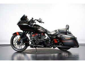 HARLEY-DAVIDSON ROAD GLIDE C.V.O. - 2018