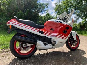 1989 HONDA CBR 1000F A VENDRE