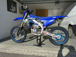 YZ450F