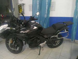 CFMOTO 700 MT 700 MT ADVENTURE NUOVA PREZZO PROMO INTROVABILE!!! NERO