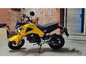 ② HONDA MSX 125 (GROM)