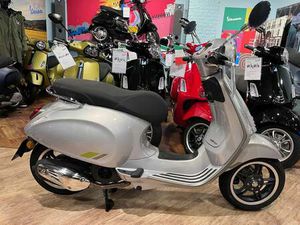 NEW PIAGGIO VESPA PRIMAVERA 125 TECH CVT FOR SALE IN WOLVERHAMPTON