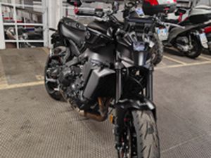 YAMAHA MT09 2025