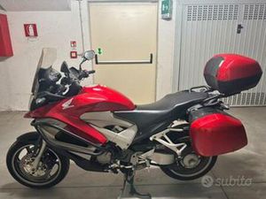 HONDA VFR800X CROSSRUNNER