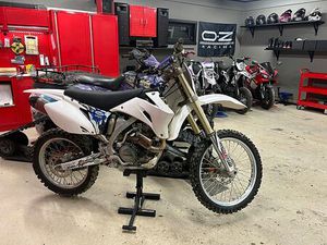 YAMAHA YZF 450