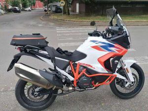 KTM 1290 SUPER ADVENTURE R BIANCO
