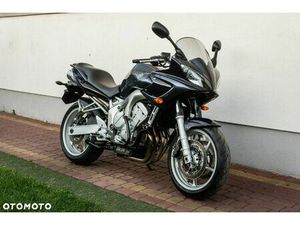 YAMAHA FZ